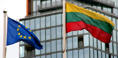 Литва вводит дополнительный налог на банки и льготы для крупных инвестиций